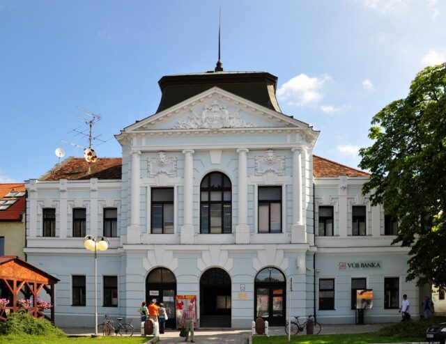 Zlate_moravce.jpg