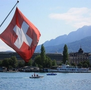 Švajčiarom sa nechce poskytovať informácie o účtoch v ich bankách
