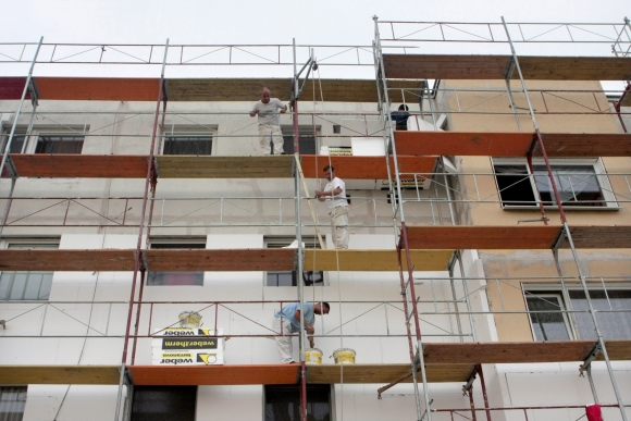 ŠFRB presunie viac peňazí na obnovu bytových budov