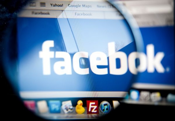 Tržby spoločnosti Facebook stúpli o 60 % na 2,016 mld. USD