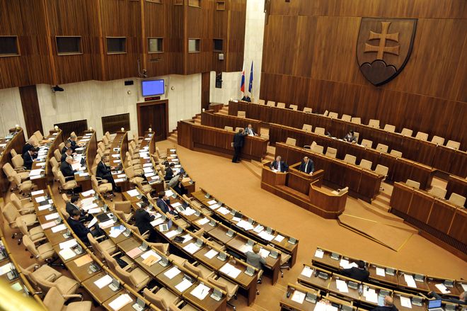Parlament neposunul ďalej zákon o ochrane subdodávateľov