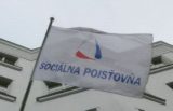Vlajka s logom Sociálnej poisťovne