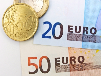 Manažéri slovenských firiem podľa KPMG veria v euro