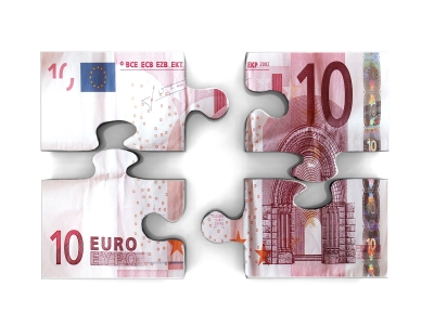 Vlani zadržali v SR takmer 3,5 tis. falošných eurobankoviek