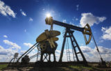 Ceny ropy sa priblížili k 11 ročným minimám, zlato zdraželo