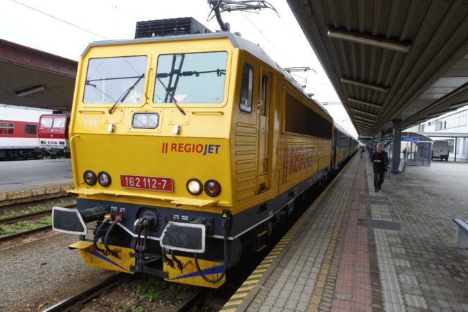 RegioJet chce prijať sto nových ľudí, najmä do vlakov