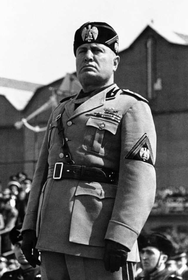 Benito_mussolini_duce_wiki.jpg