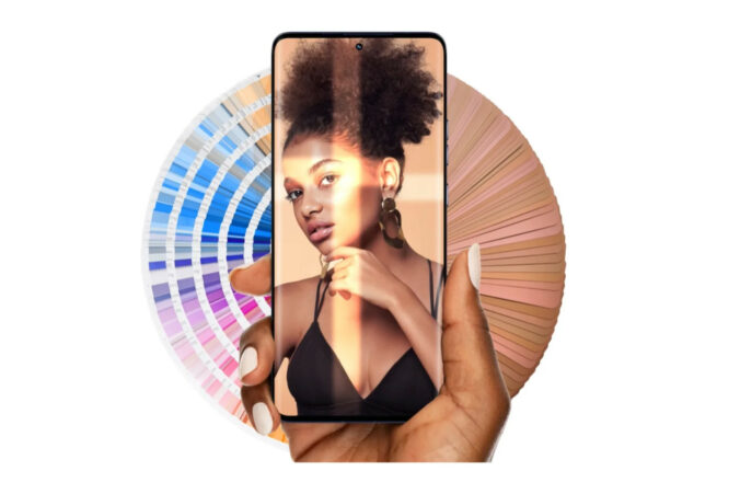 Motorola edge 50 ultra pantone validated.jpg