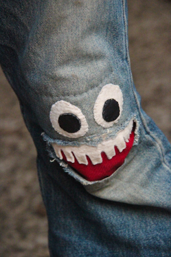 How to Mend Jean Holes in Cutest Way3