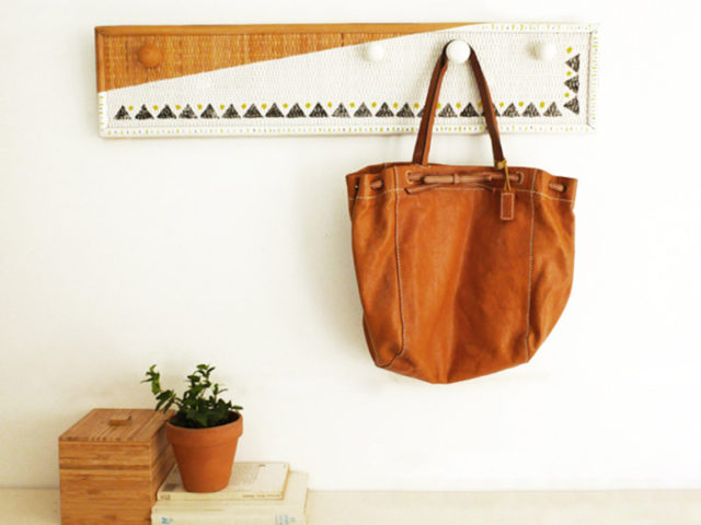 Tutorial_slider_top_tutorial_slider_top_diy hanger.jpg