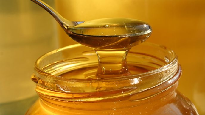 Honey_jar_face_mask.jpg