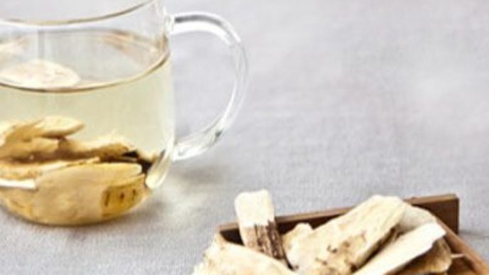 Sušený astragalus kořenový čaj 500g divoké zelené přírodní astragali čínské zdravotní péče bylinný čaj organický mléč 400x400.jpg