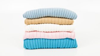 Wash acrylic sweater_b3a154dc511b0831.jpg