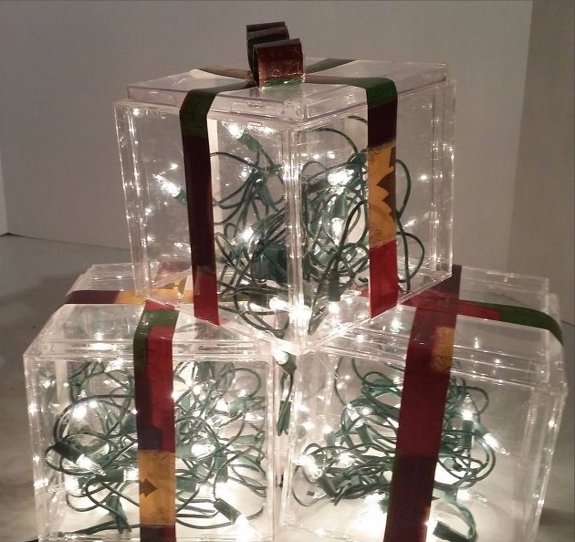 Quick and easy upcycled christmas decoration light boxes.jpg