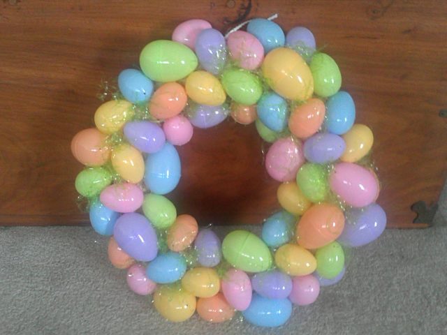 Easter egg wreath tutorial_648426 1.jpg