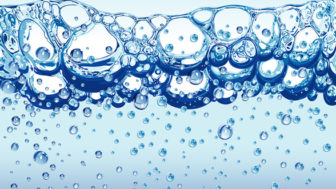 Výhody sycené koupele v obličeji sparkling_water.jpg