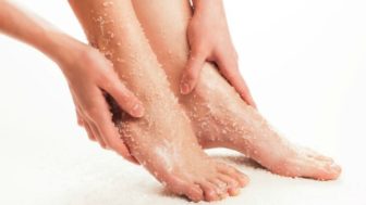 Strawberry_foot_exfoliant_l3.jpg