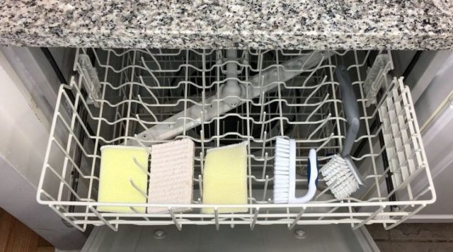 9 things you can wash in your dishwasher.jpg