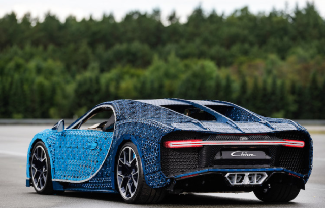 Back and side view of bugatti chiron lego car.png