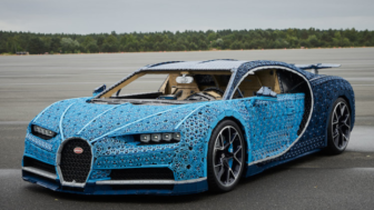 Bugatti chiron lego car.png