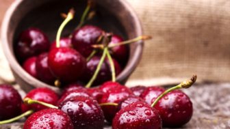 Cherries close up_14072016.jpg