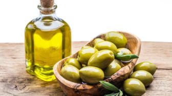 Oliveoil2_crop.jpg