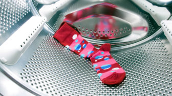 Práčka ich naozaj žerie!