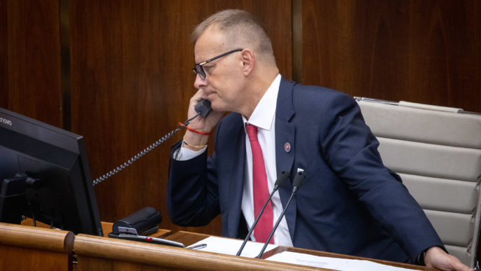 Poslanci schválili