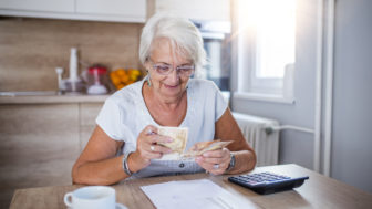 Dôchodky na Slovensku sa rekordne zvýšia