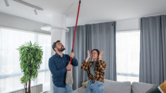 Ako odhlučniť byt v paneláku?