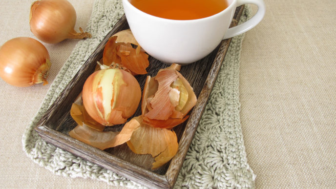 čaj a cibuľa