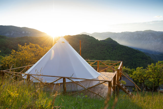 glamp camping