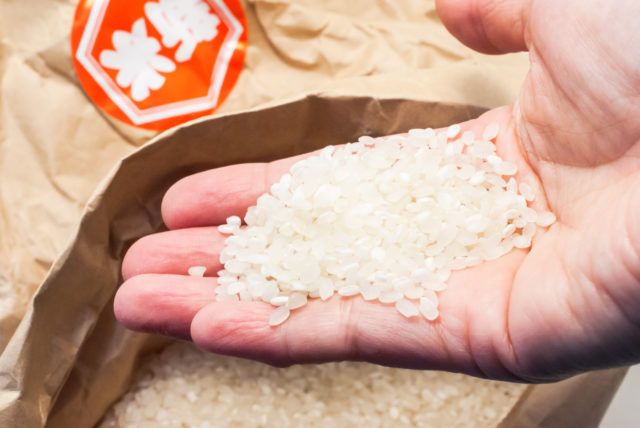 Japonci robia s ryžou pred varením jednoduchú vec