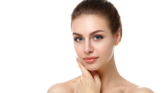 žena s peknou pleťou