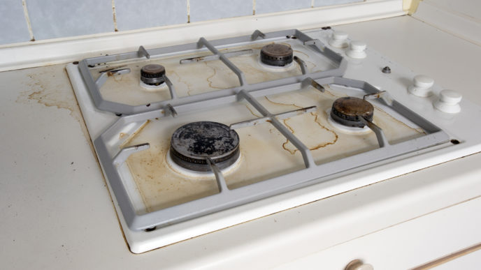 špinavý a mastný spotrebič