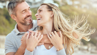 šťastný manželia