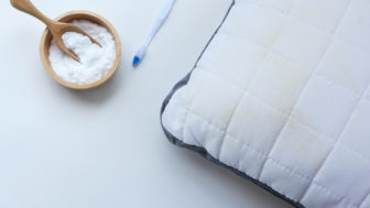 vankúš a jedlá sóda