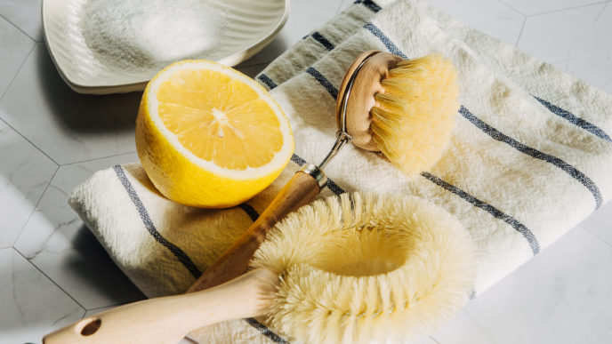 citrón na čistenie