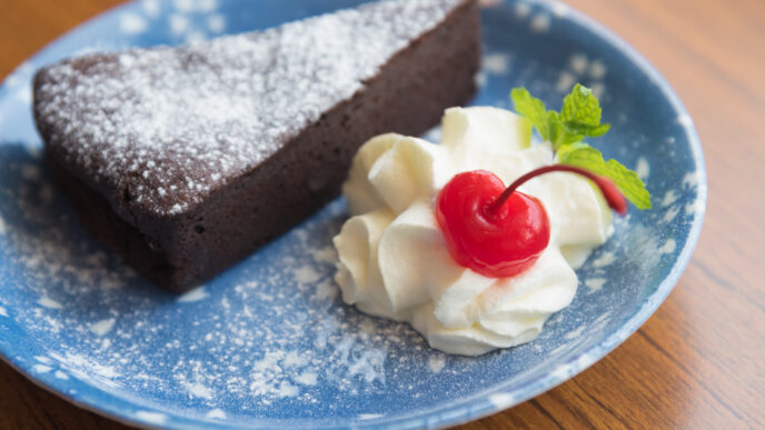 čokoládová torta