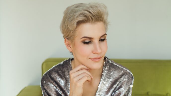 pixie účes