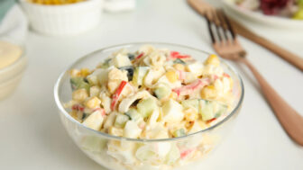šalát zo surimi