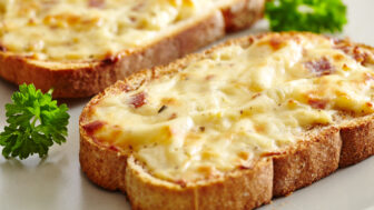 zapečené toasty