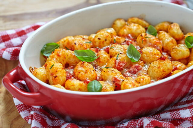 gnocchi s cherry paradajkami a mozzarellou