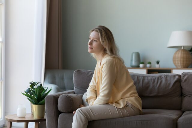 žena introvert