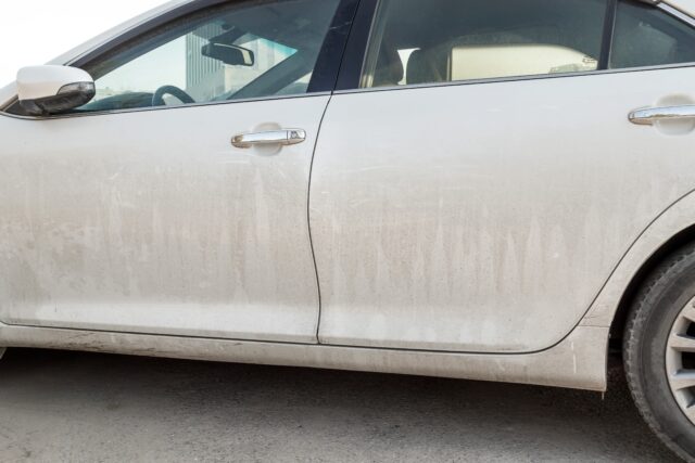 špinavé auto