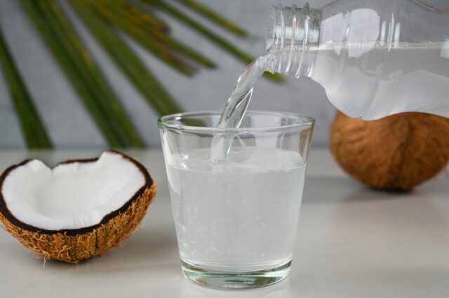 Kokosová voda