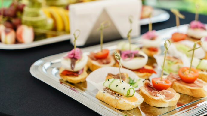 12 nápaditých chlebíčkov a jednohubiek