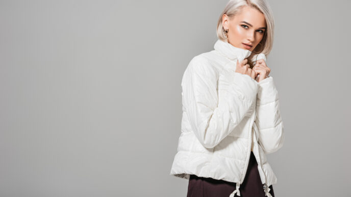 dámsky biely kabát