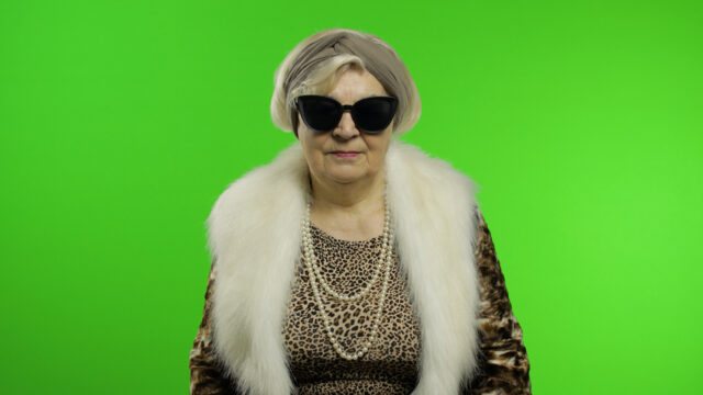 módny prešlap 60 ročnej ženy