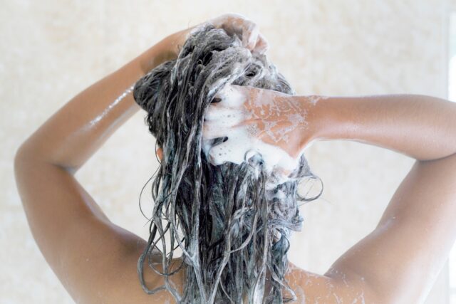 umývanie vlasov